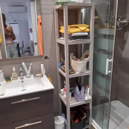 2 Bedroom Kitchen, With Terrace Apartmán