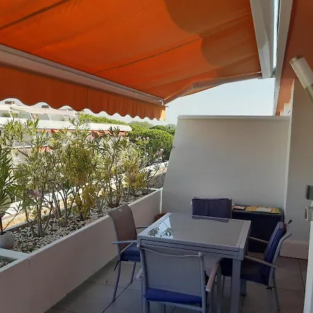 2 Bedroom Kitchen, With Terrace