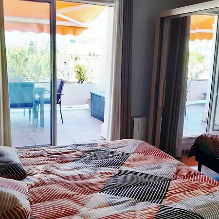 2 Bedroom Kitchen, With Terrace