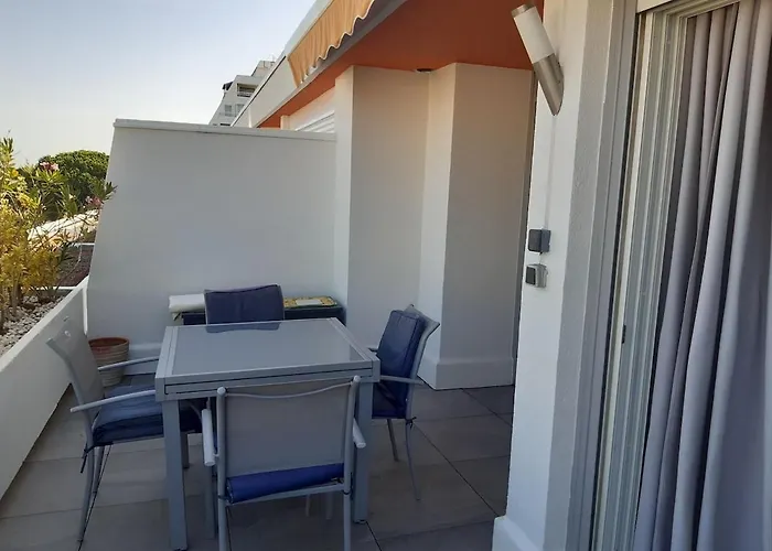 2 Bedroom Kitchen, With Terrace *